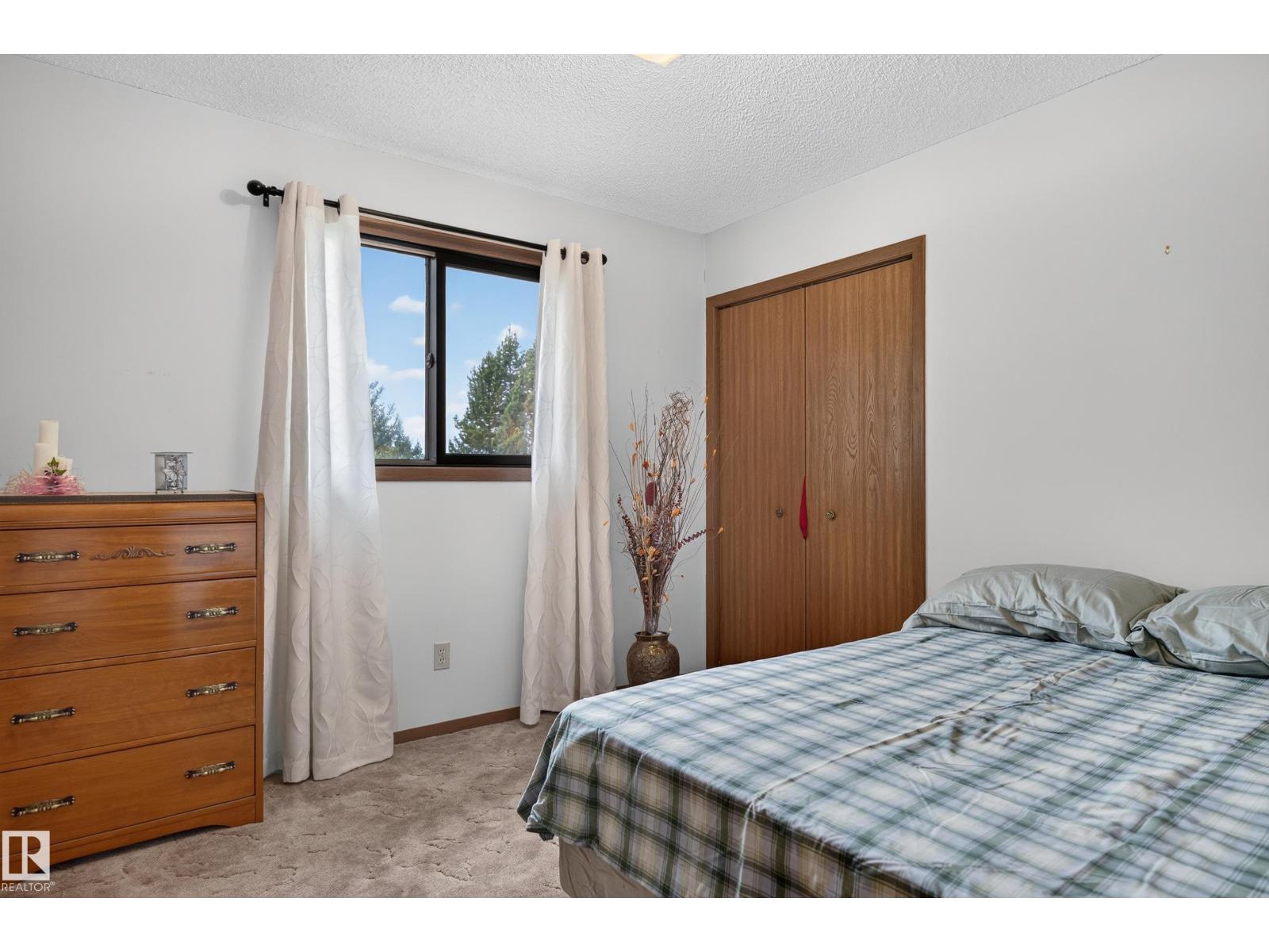 5003 46 St Property Photo 50