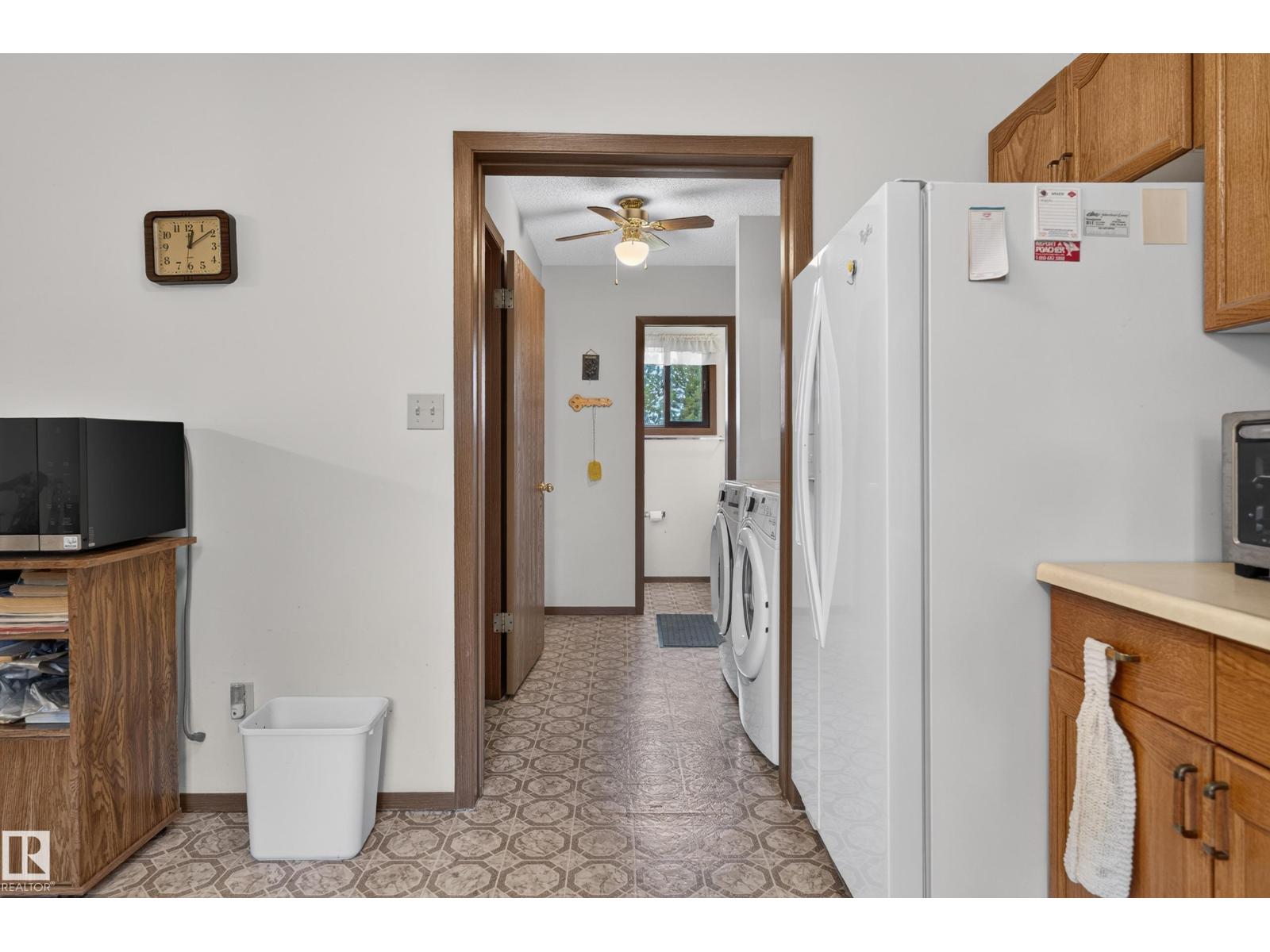 5003 46 St Property Photo 52