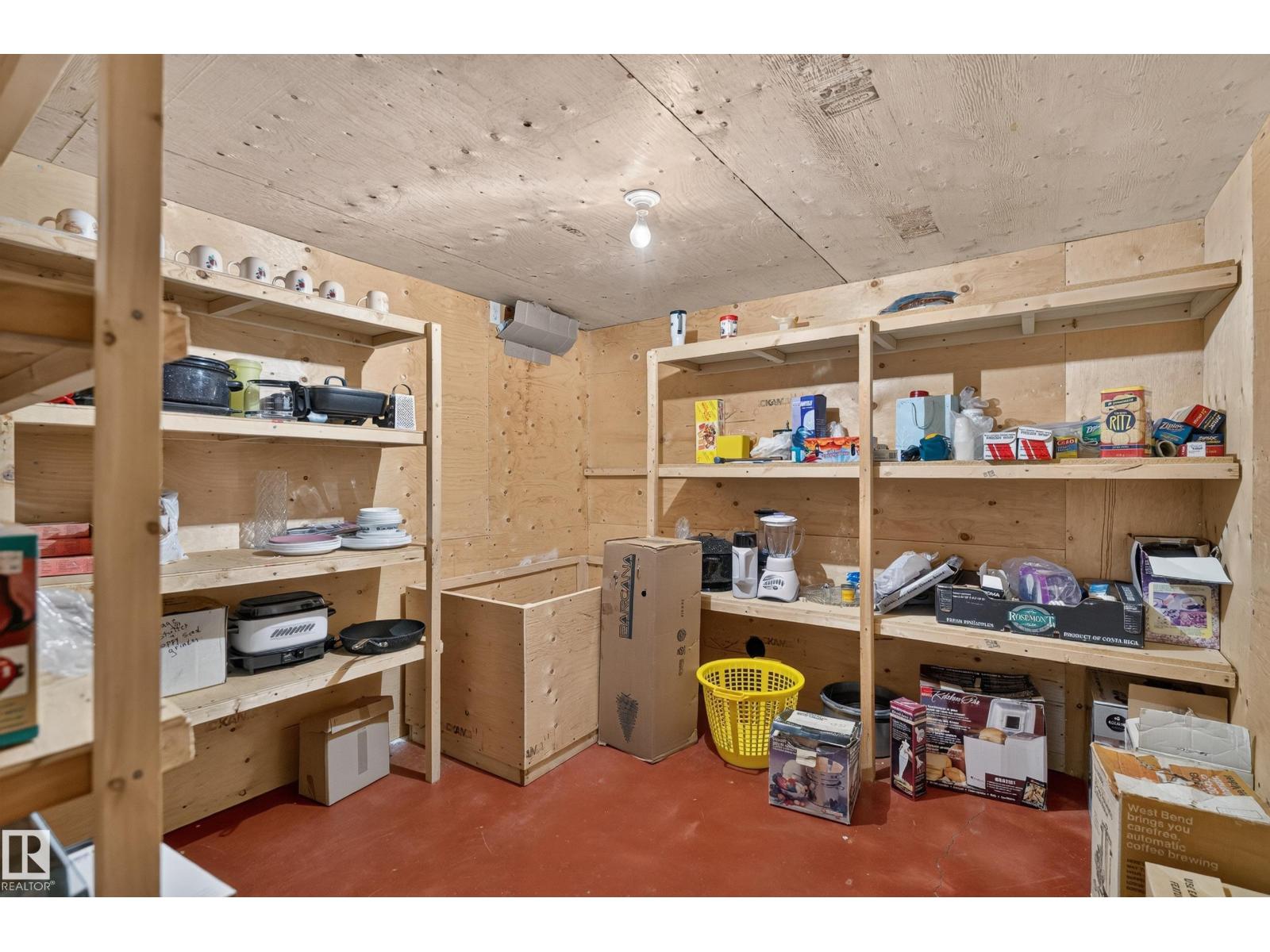5003 46 St Property Photo 67