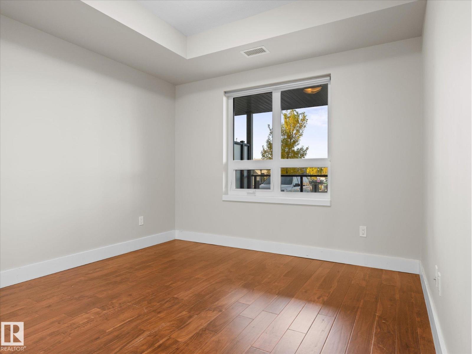 #416 200 Bellerose Dr Property Photo 17
