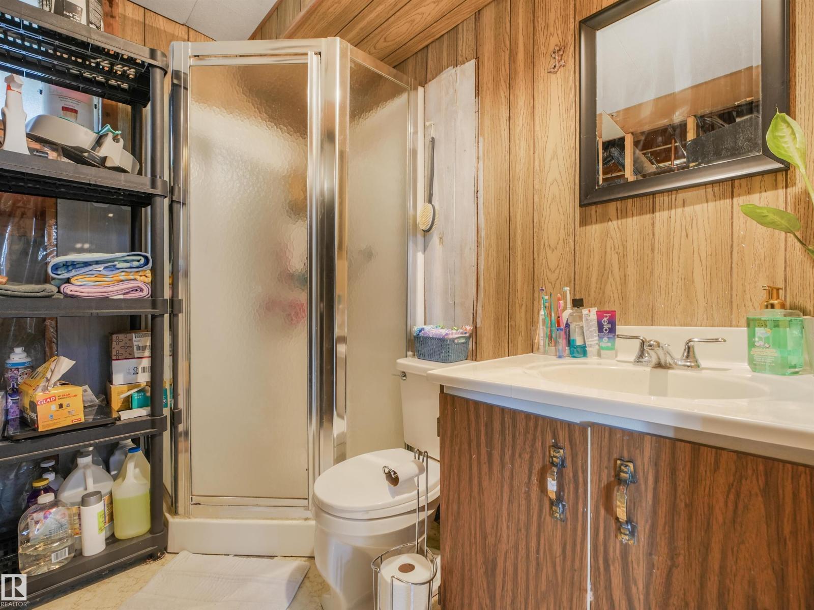 5535 55a St Property Photo 27