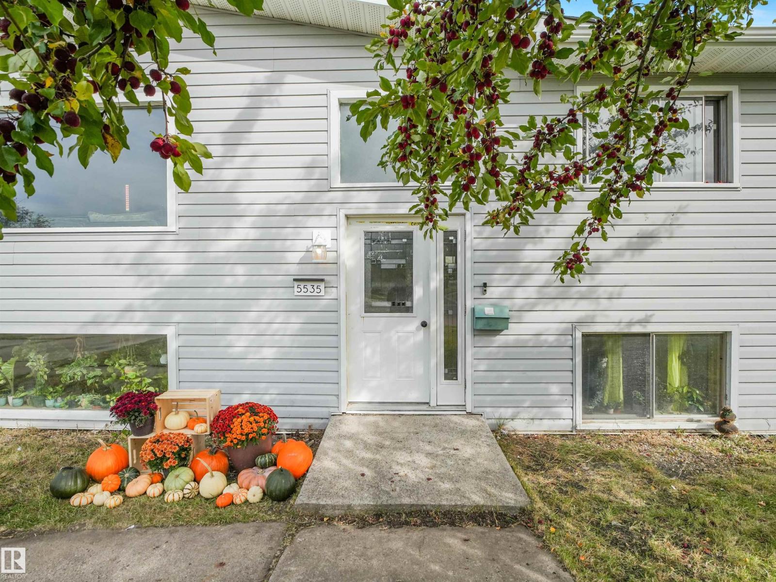 5535 55a St Property Photo 30