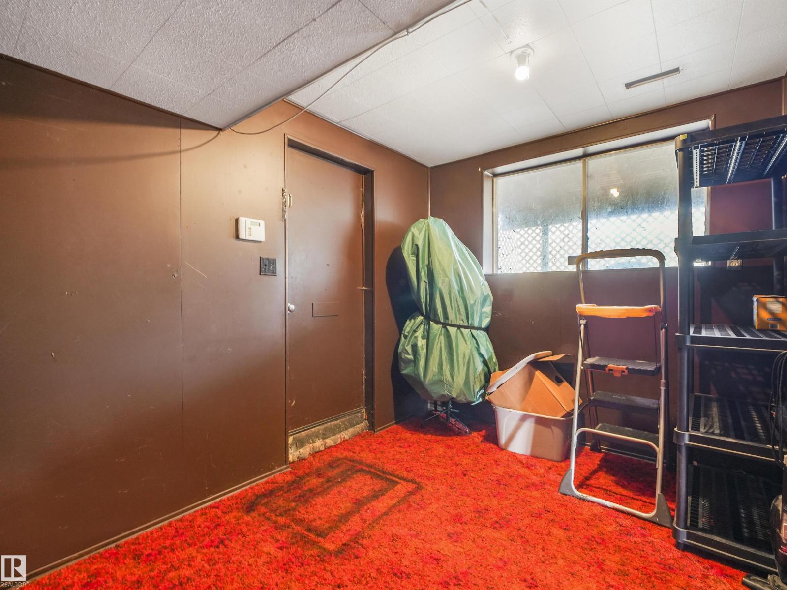 5535 55a St Property Photo 33