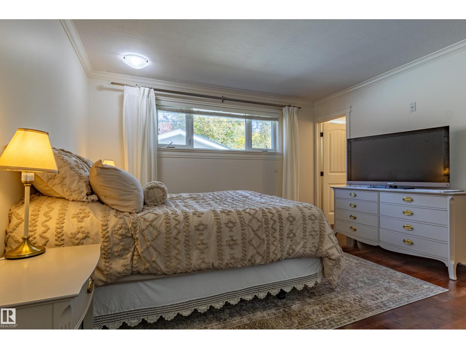 4107 122 St Nw Property Photo 20