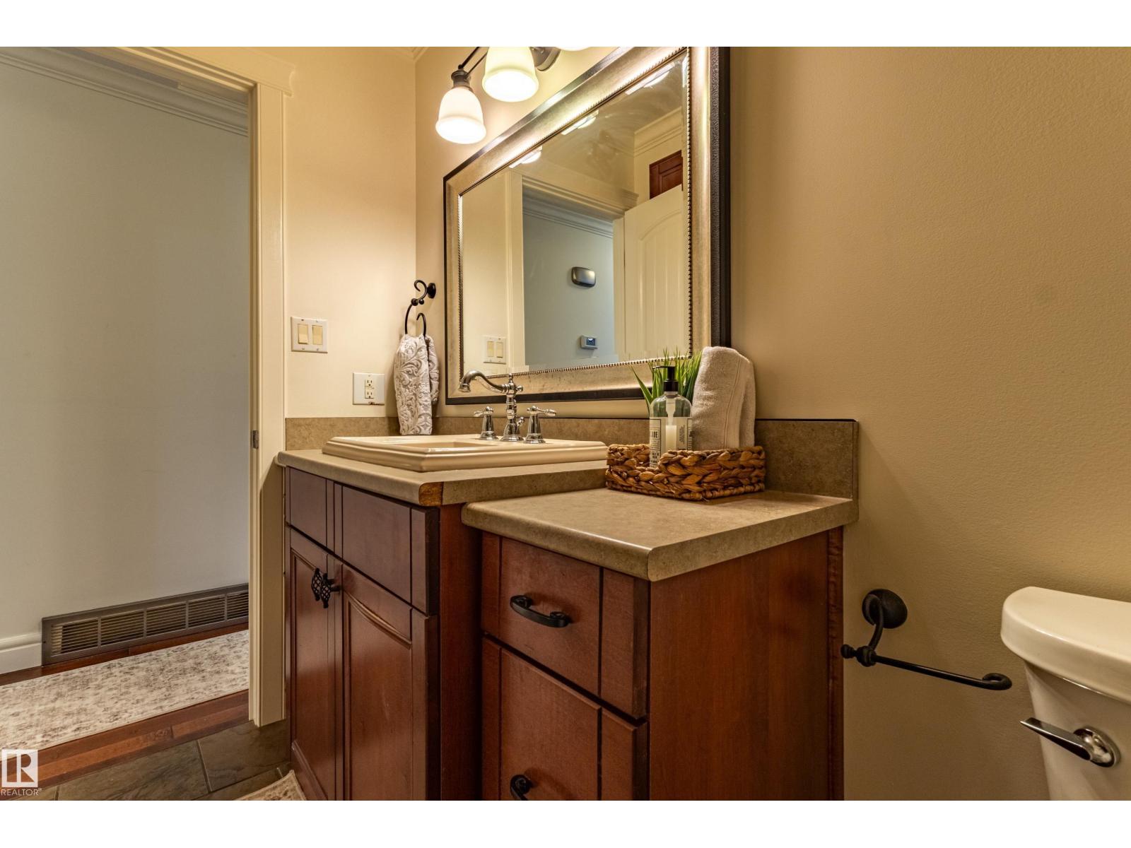 4107 122 St Nw Property Photo 26