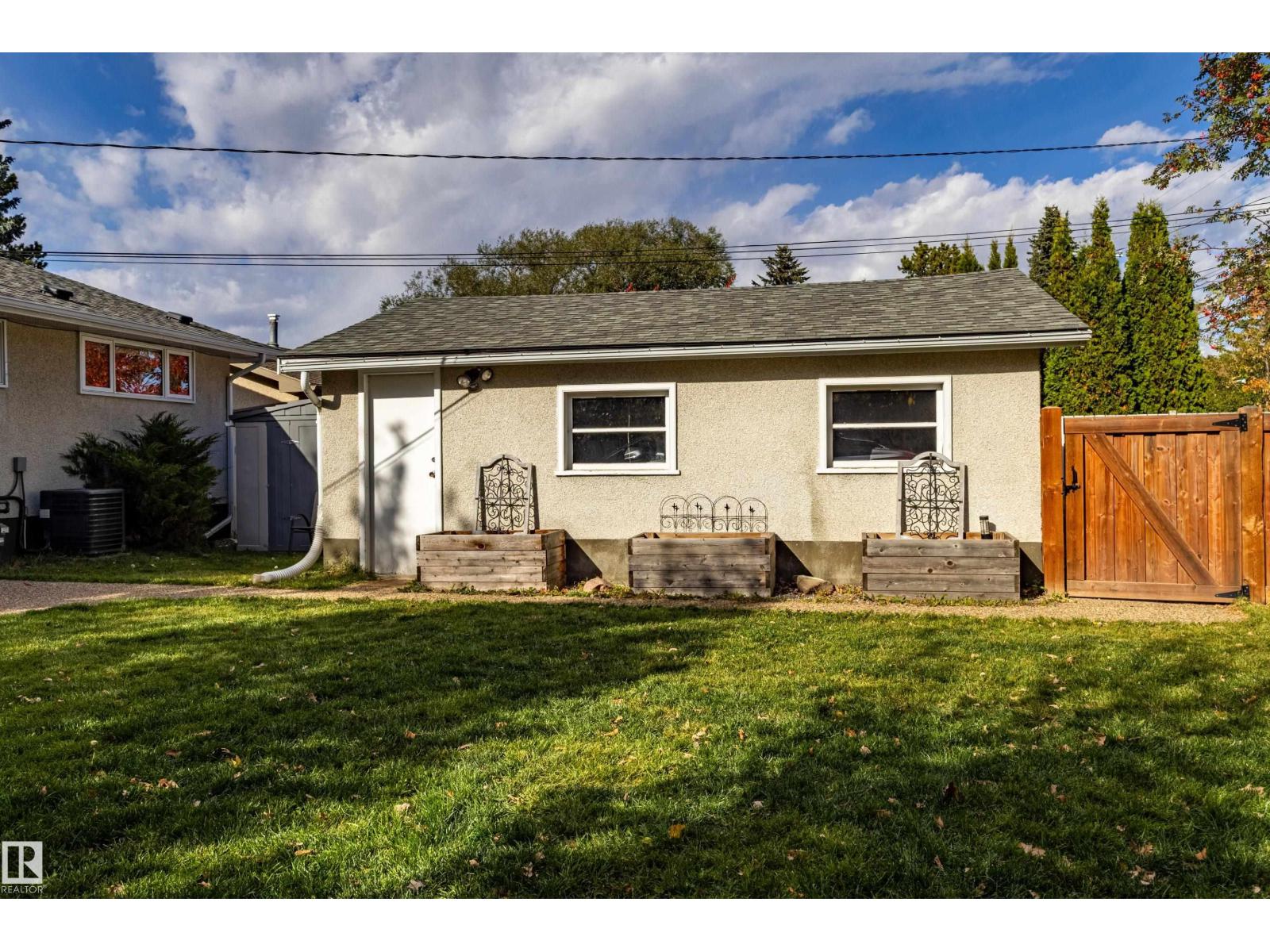 4107 122 St Nw Property Photo 43