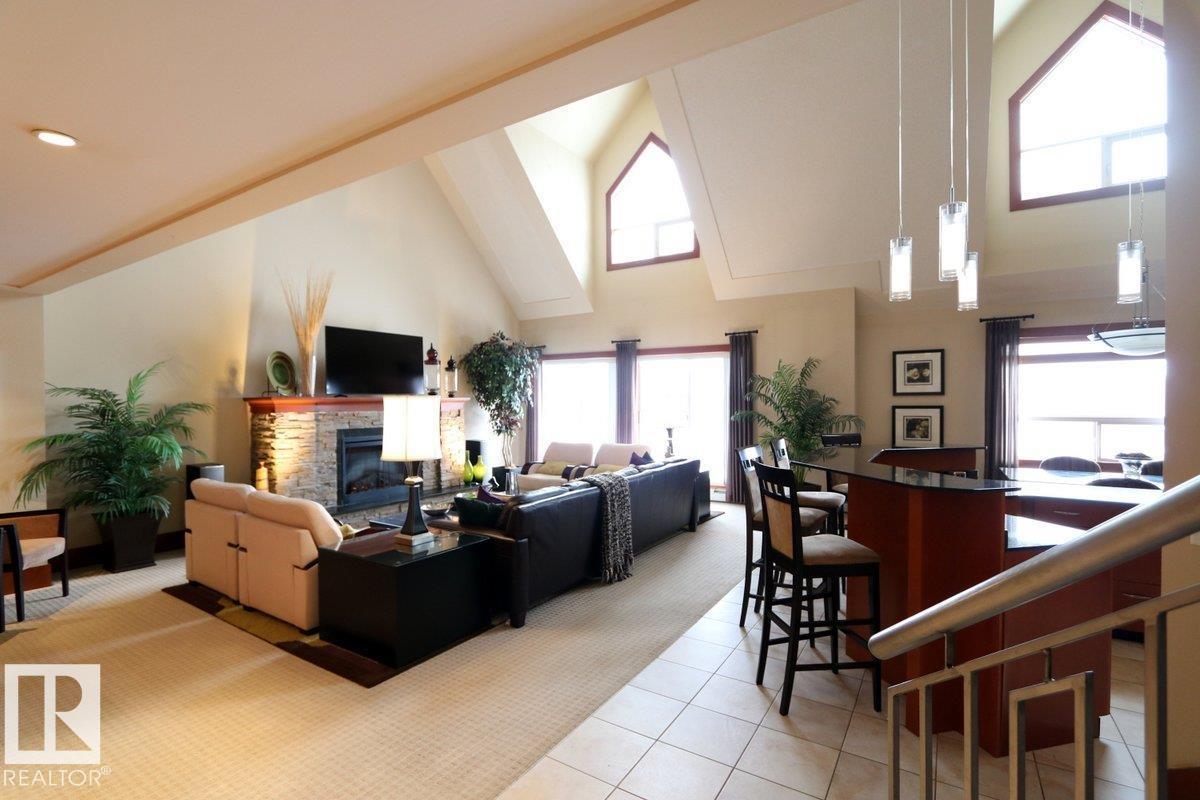 #1402 9707 105 St Nw Property Photo 6