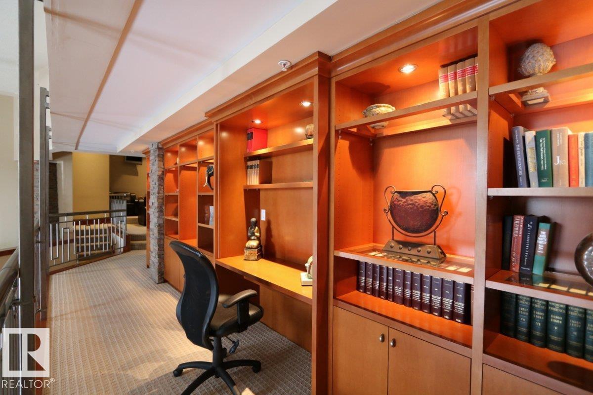 #1402 9707 105 St Nw Property Photo 14