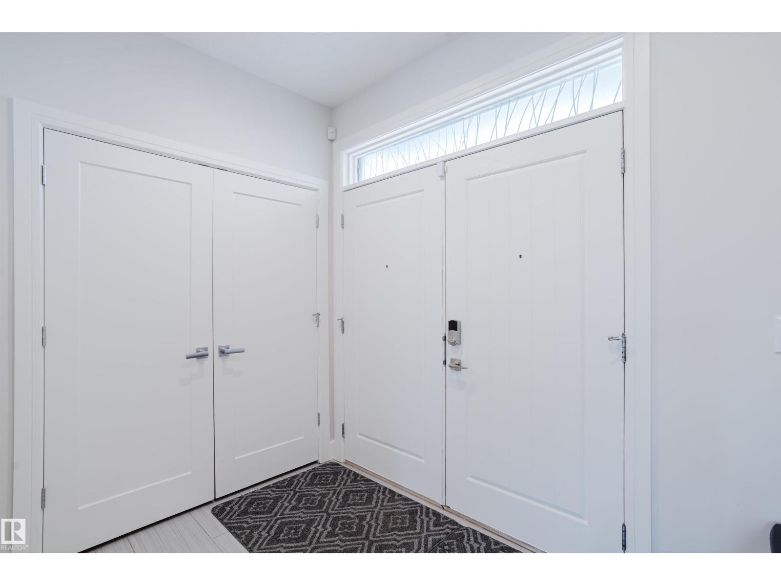 1 Eastview St Property Photo 2