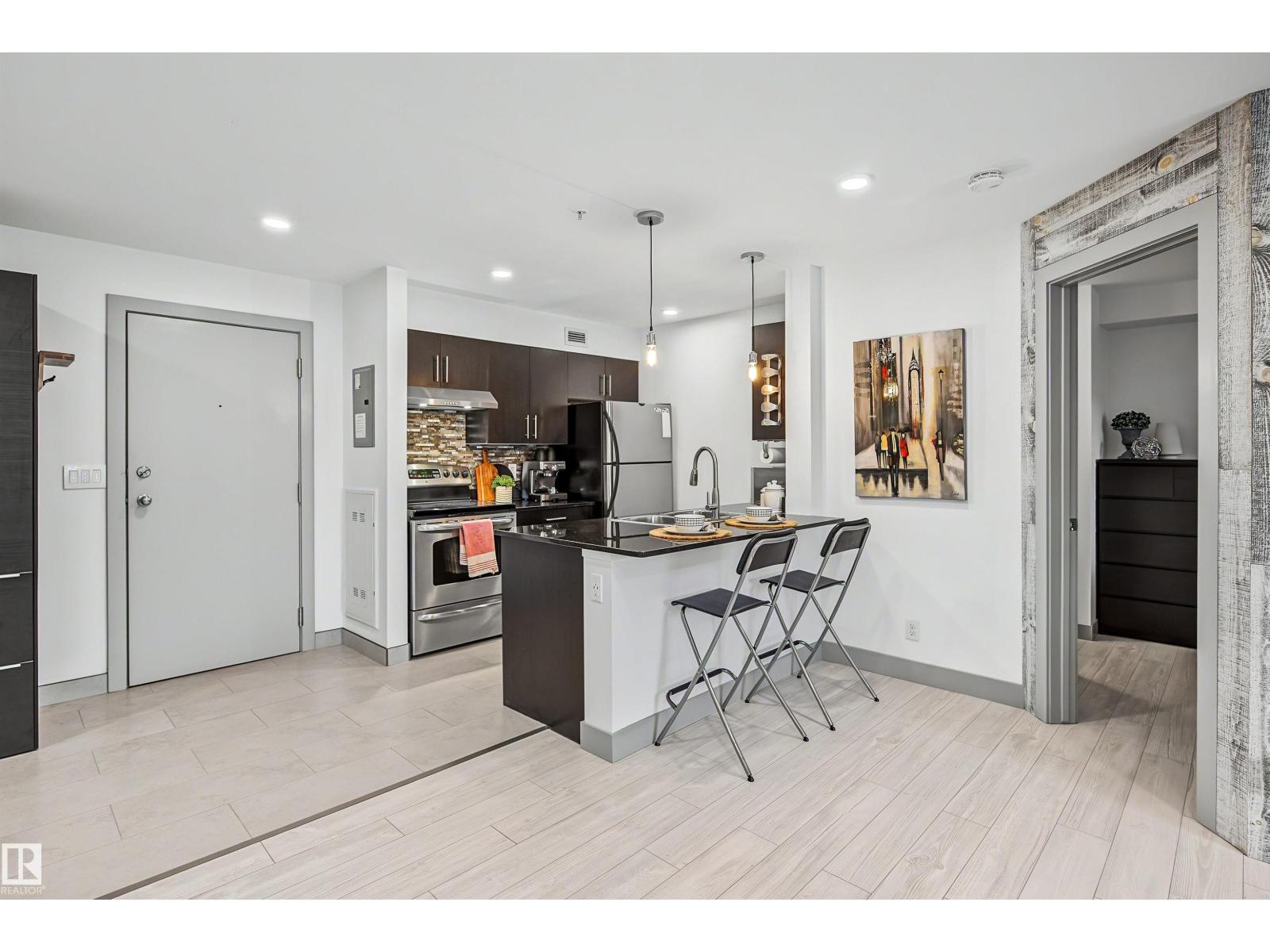 #204 530 Watt Bv Sw Property Photo 9