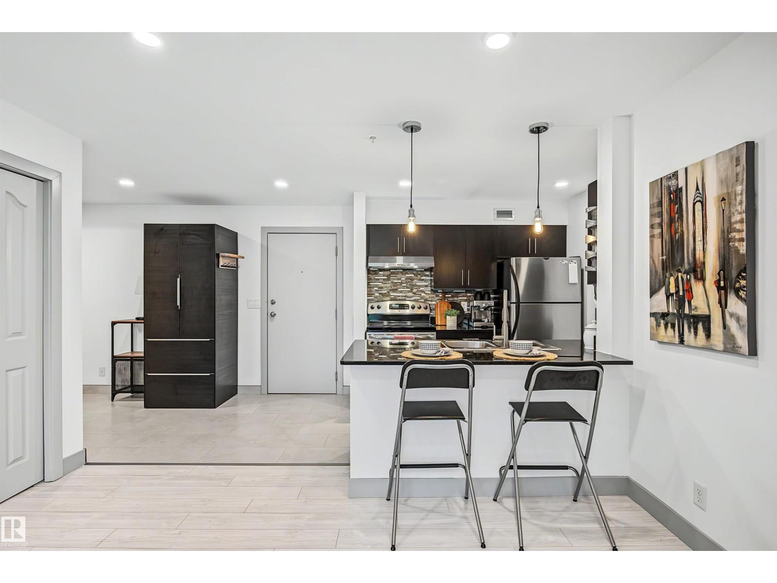 #204 530 Watt Bv Sw Property Photo 10