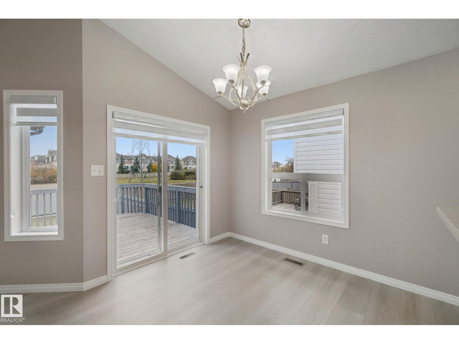 3316 26 St Nw Property Photo 14