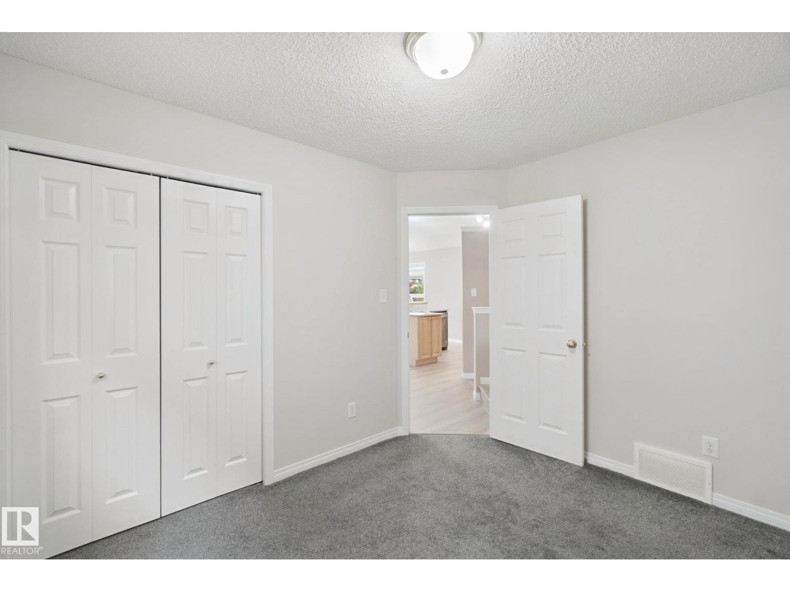 3316 26 St Nw Property Photo 22