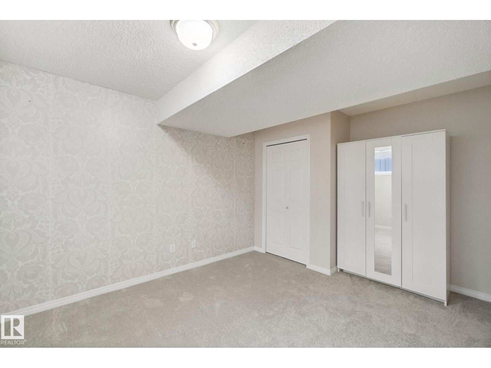 3316 26 St Nw Property Photo 37