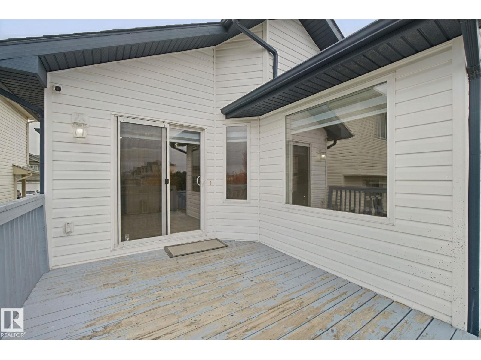 3316 26 St Nw Property Photo 44
