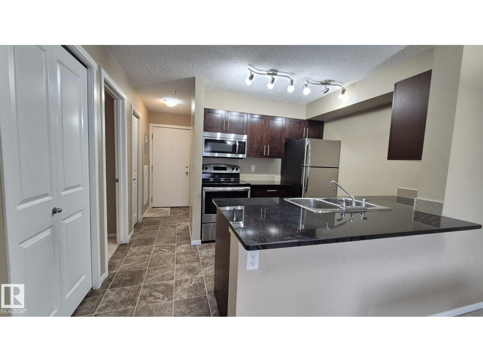 #119 111 Watt Cm Sw Property Photo 9
