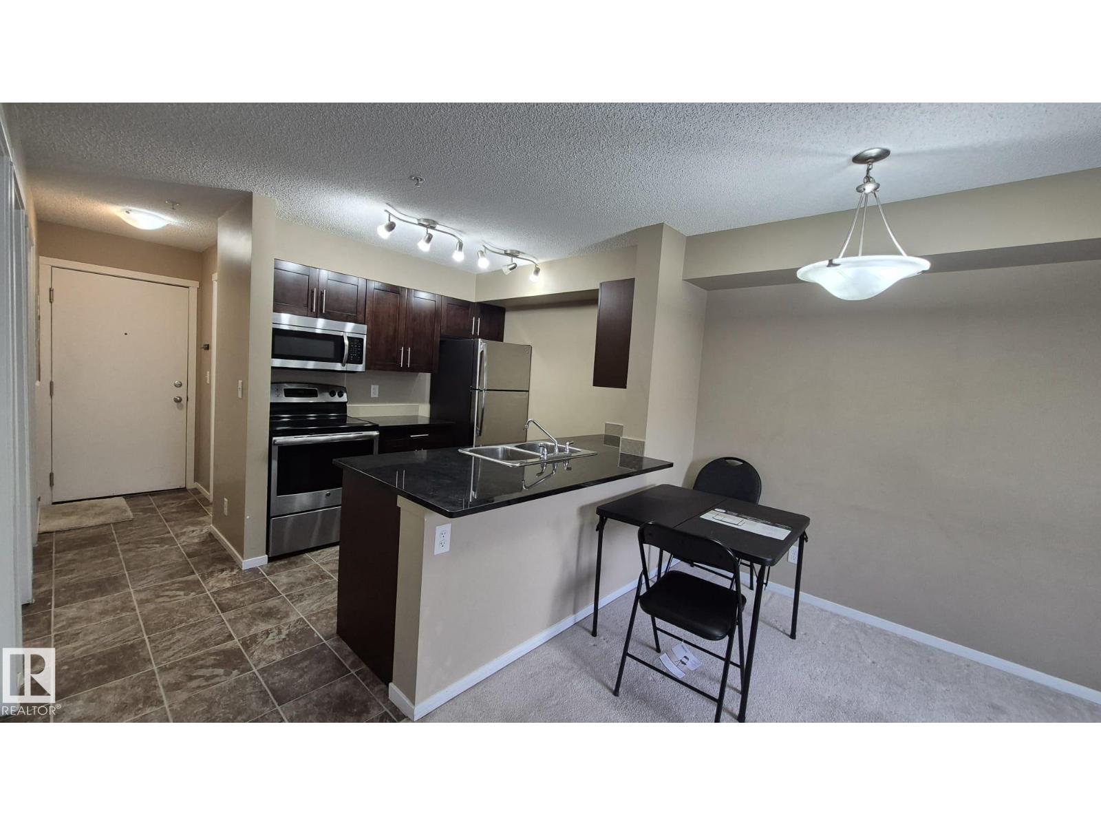 #119 111 Watt Cm Sw Property Photo 10
