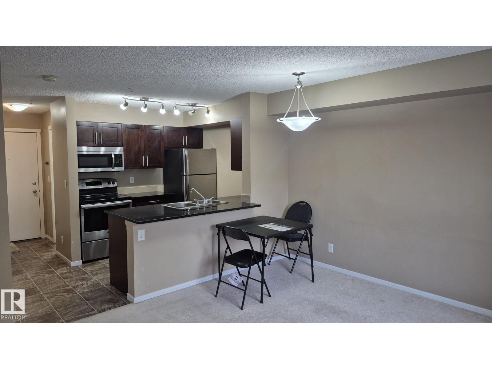 #119 111 Watt Cm Sw Property Photo 11
