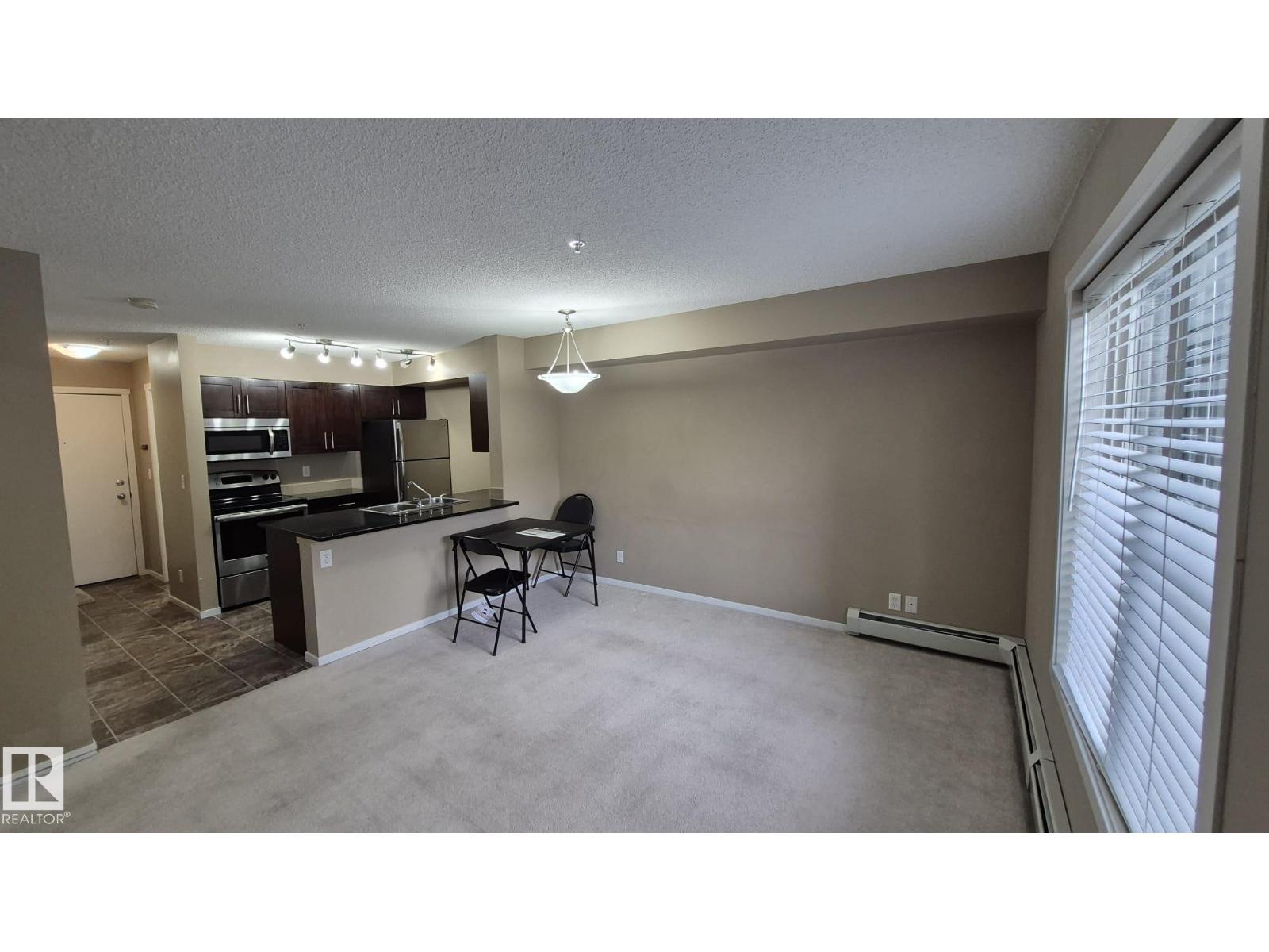 #119 111 Watt Cm Sw Property Photo 13