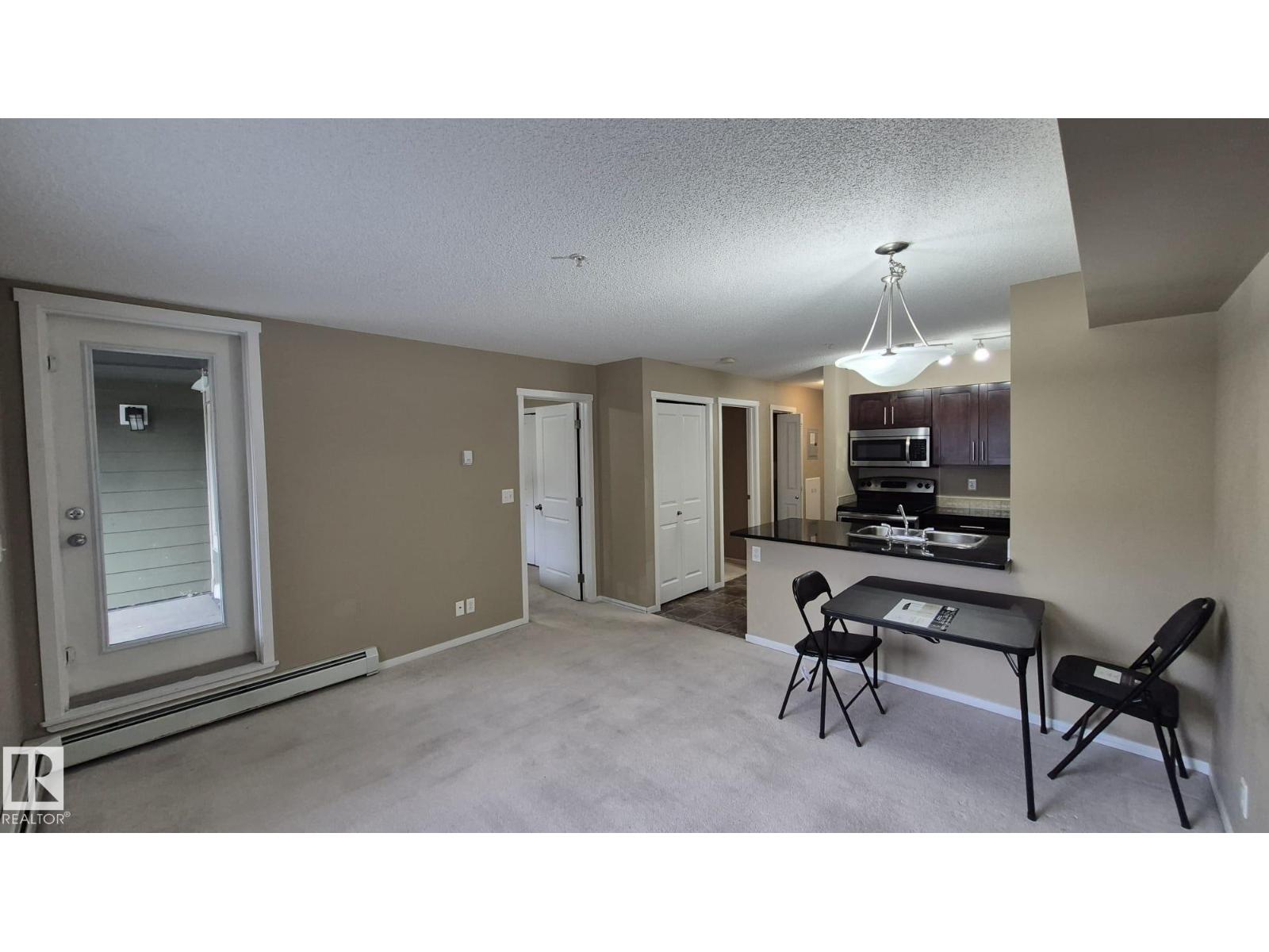 #119 111 Watt Cm Sw Property Photo 14