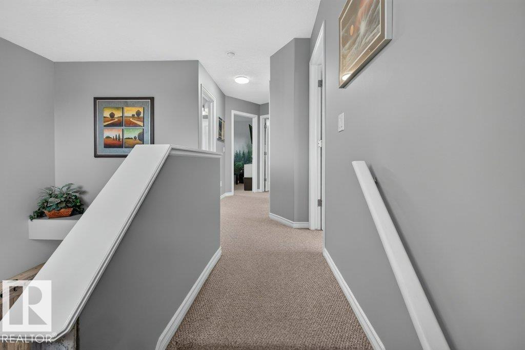 31 Douglas Cr Property Photo 21