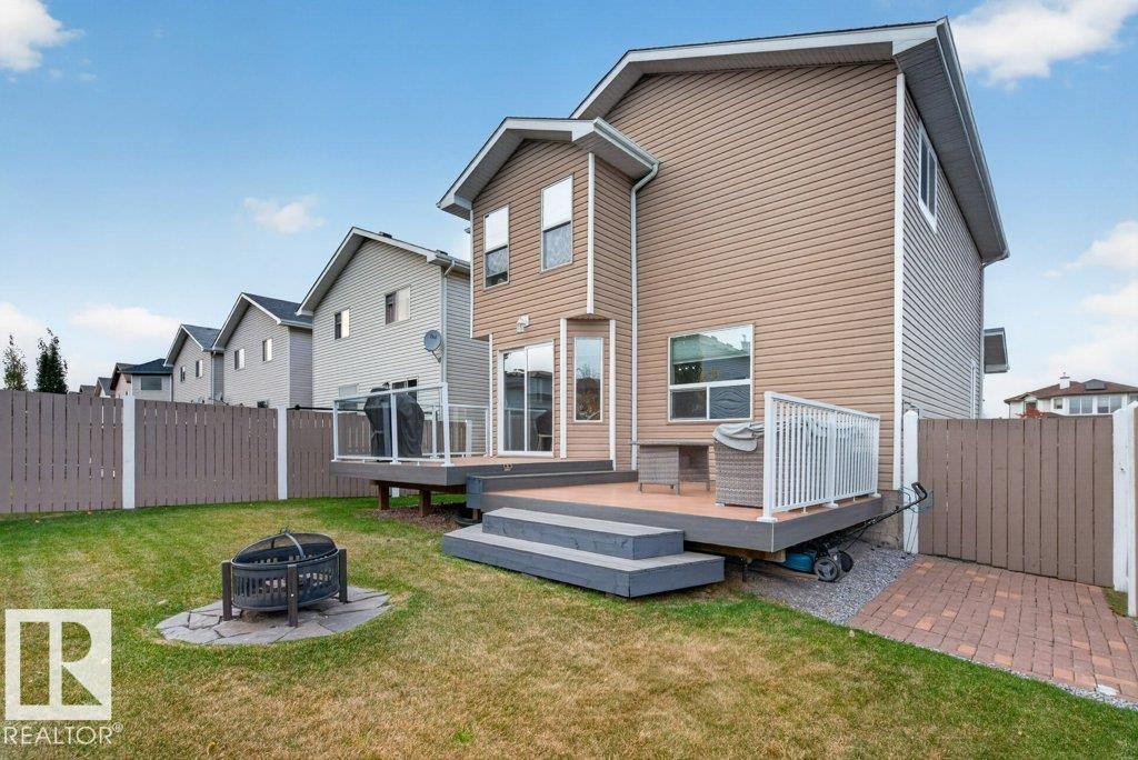 31 Douglas Cr Property Photo 41