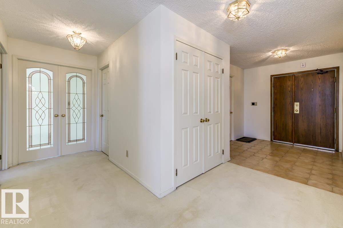 #1403 11503 100 Av Nw Property Photo 5