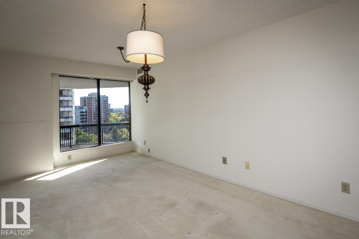 #1403 11503 100 Av Nw Property Photo 15