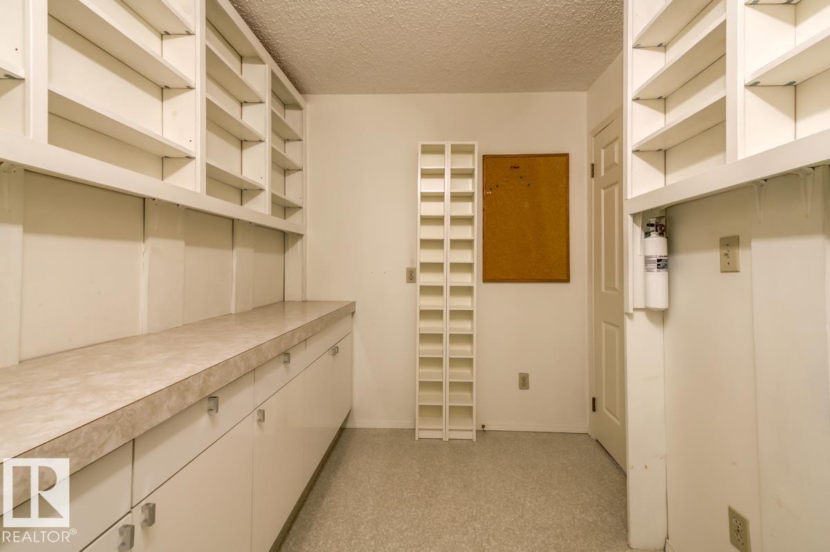 #1403 11503 100 Av Nw Property Photo 24