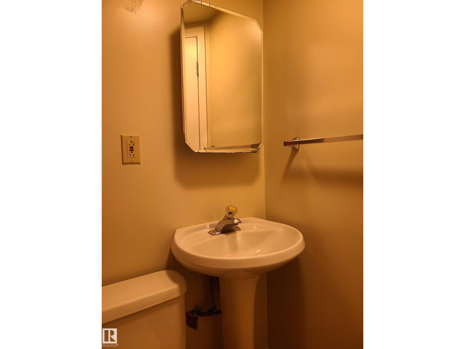 6326 109a St Nw Property Photo 10