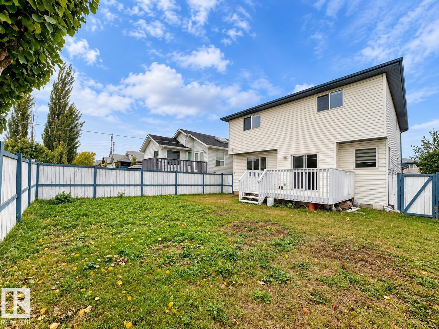 2331 37b Av Nw Property Photo 20