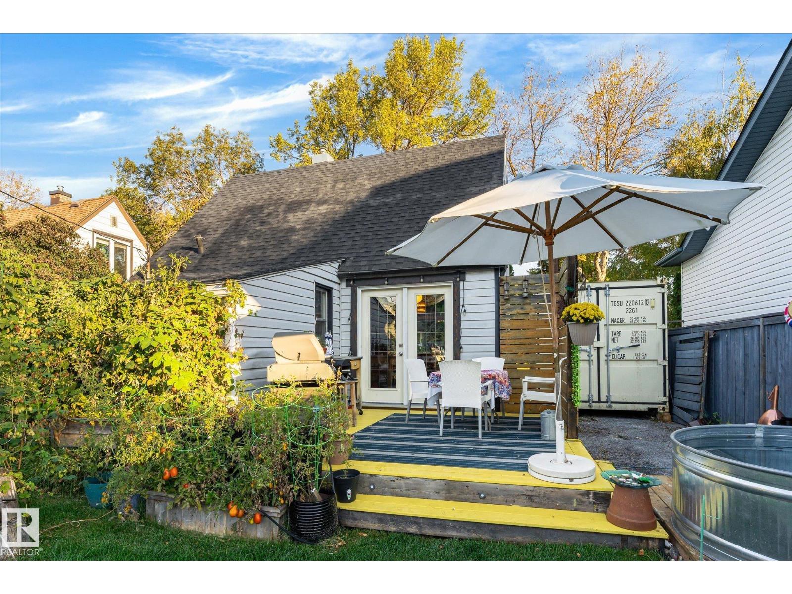 9611 73 Av Nw Property Photo 42