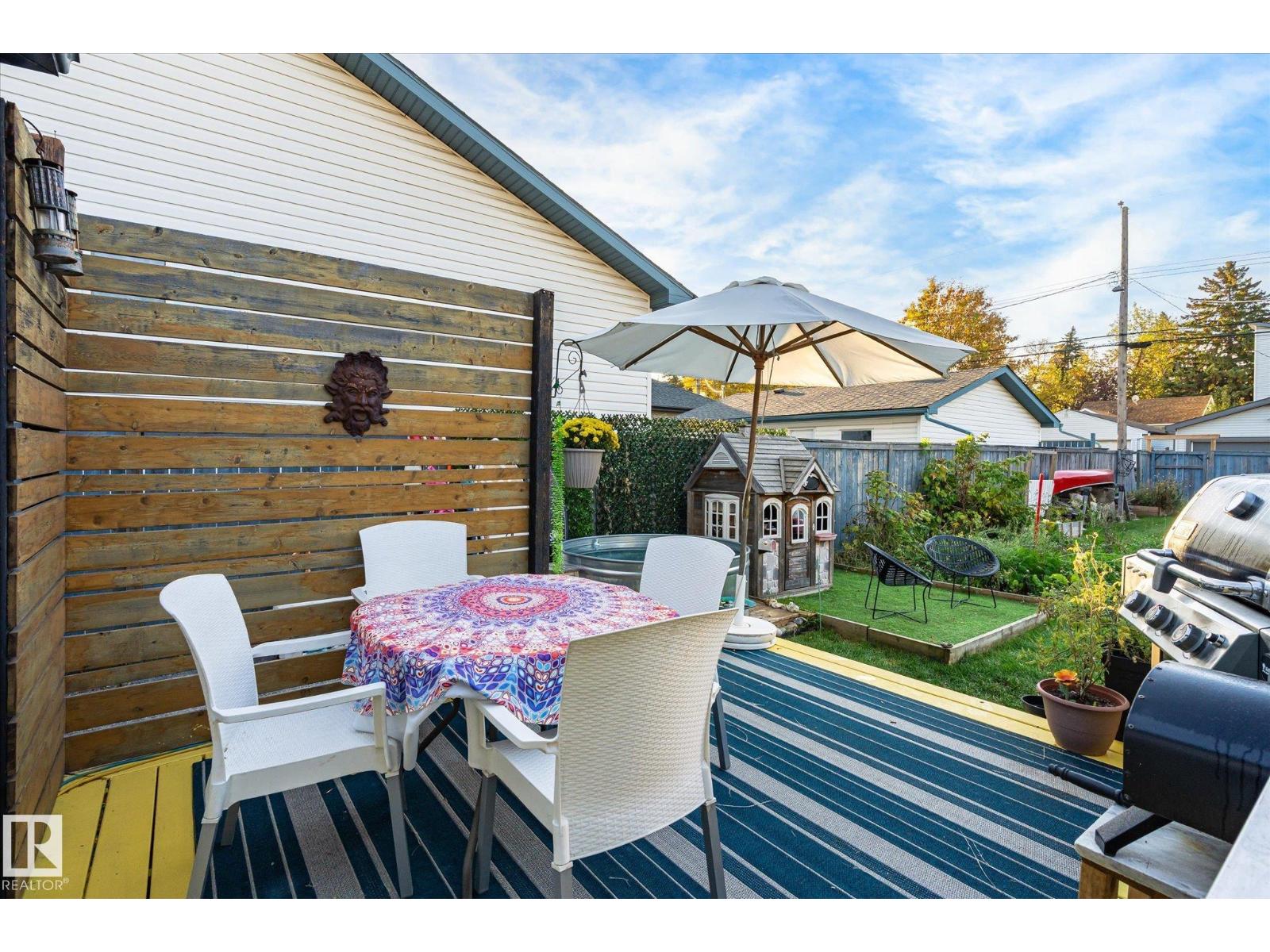 9611 73 Av Nw Property Photo 44