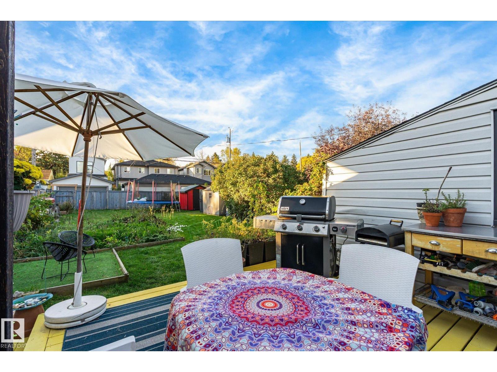 9611 73 Av Nw Property Photo 45