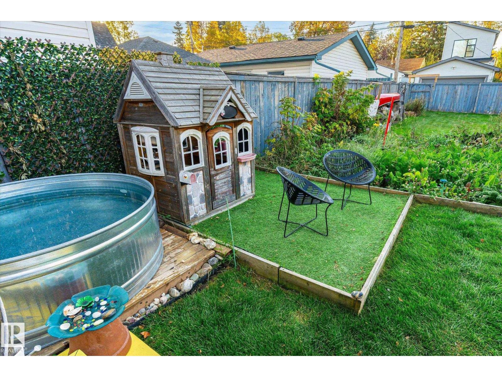 9611 73 Av Nw Property Photo 47