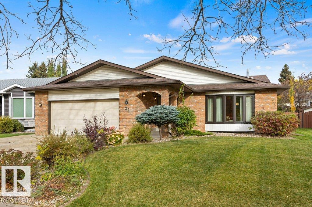 21 LORNE CR Property Photo 1