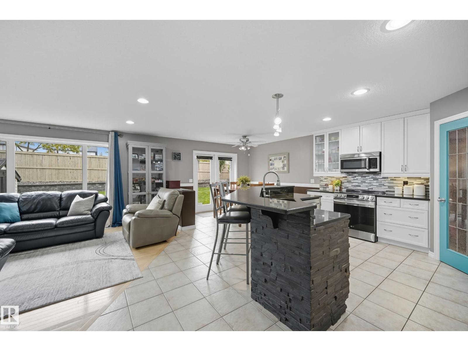 5 Valley Cl Property Photo 8