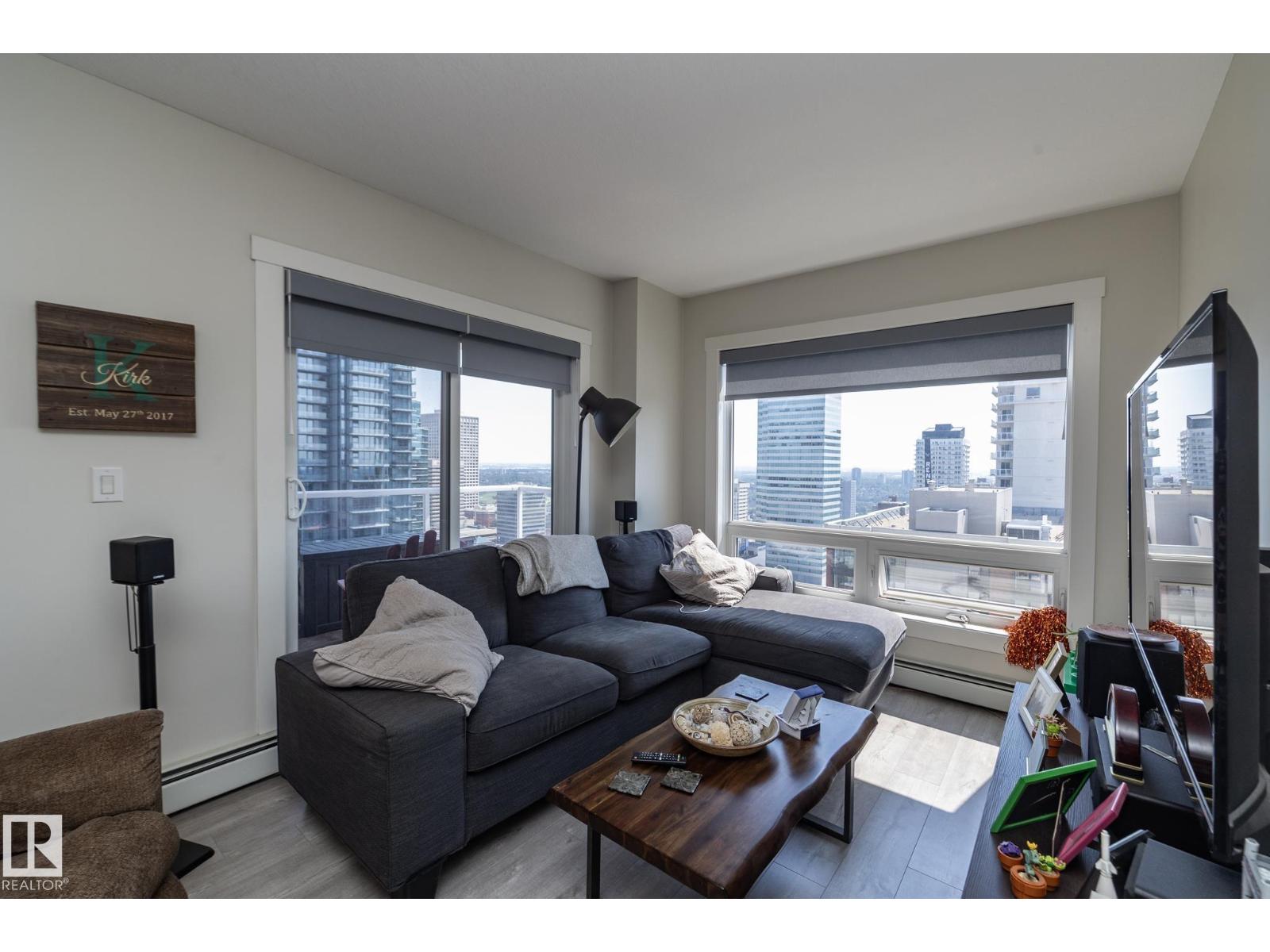 #2402 10410 102 Av Nw Property Photo 14