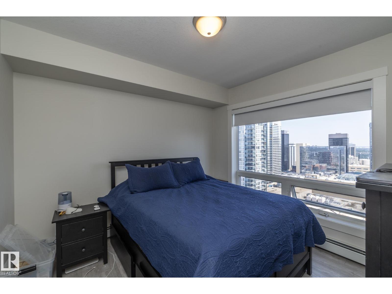 #2402 10410 102 Av Nw Property Photo 21