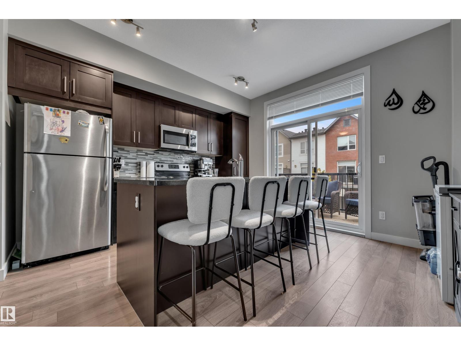 #126 2560 Pegasus Bv Nw Property Photo 7