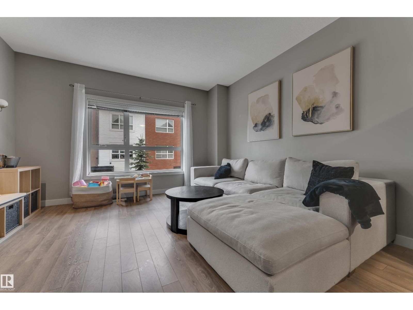 #126 2560 Pegasus Bv Nw Property Photo 11