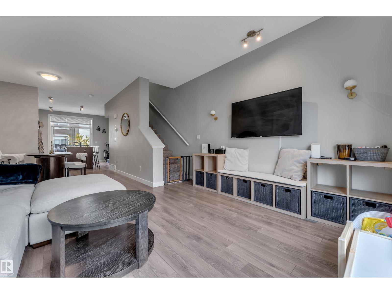 #126 2560 Pegasus Bv Nw Property Photo 13