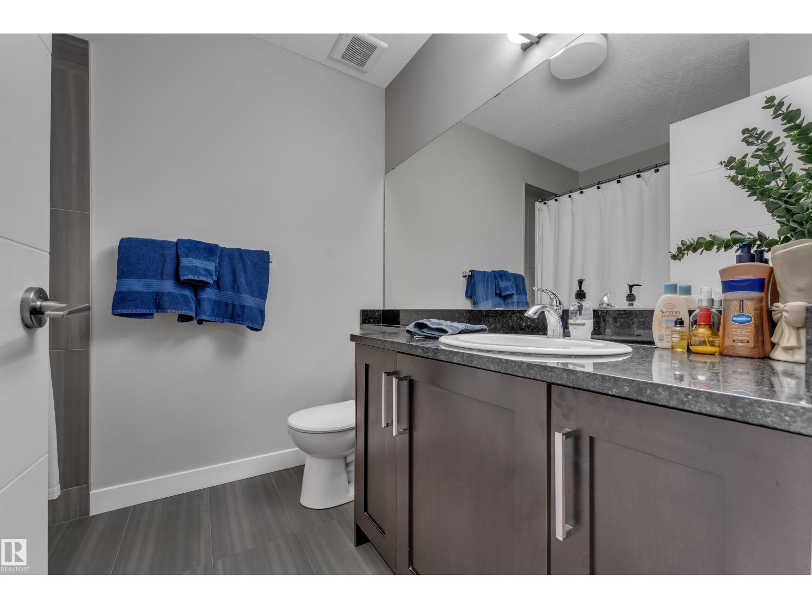 #126 2560 Pegasus Bv Nw Property Photo 17