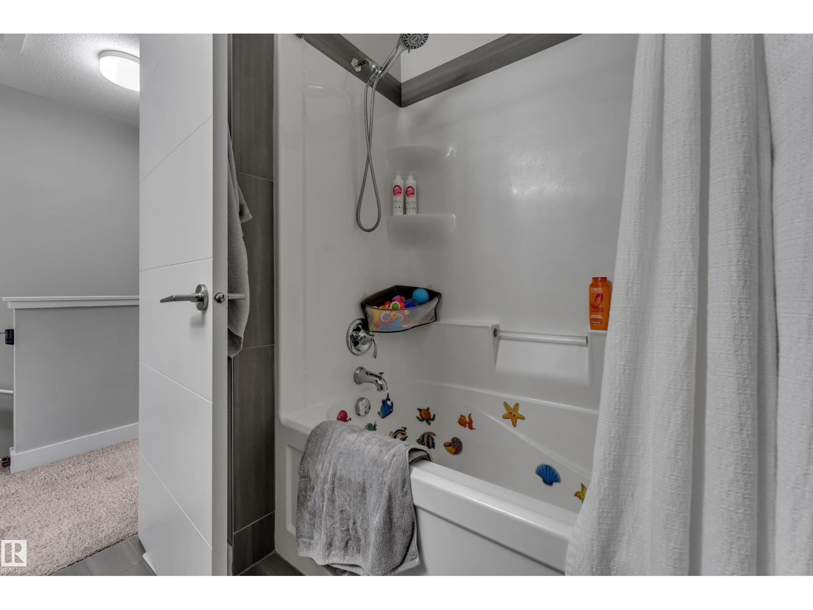 #126 2560 Pegasus Bv Nw Property Photo 18