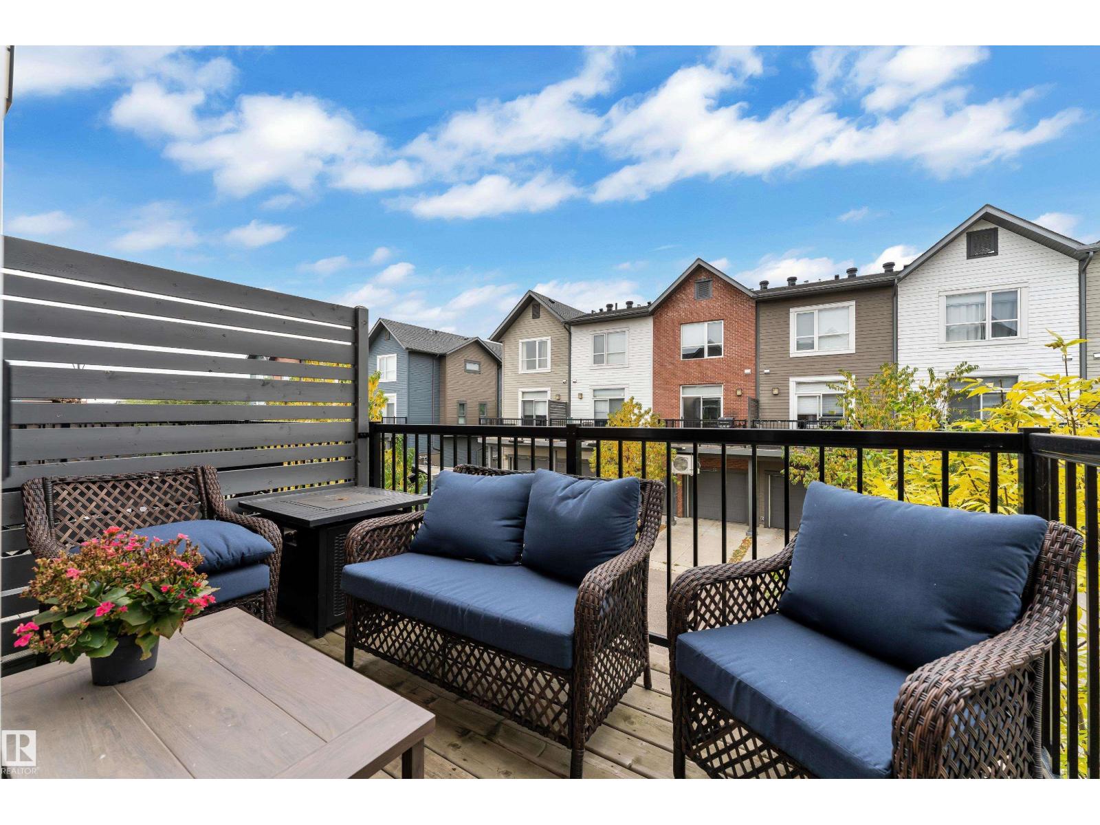 #126 2560 Pegasus Bv Nw Property Photo 24