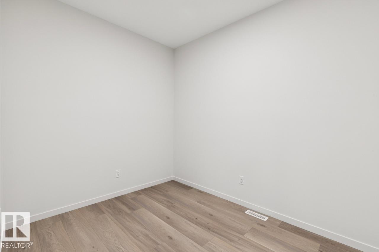 3019 5 Av Sw Property Photo 13