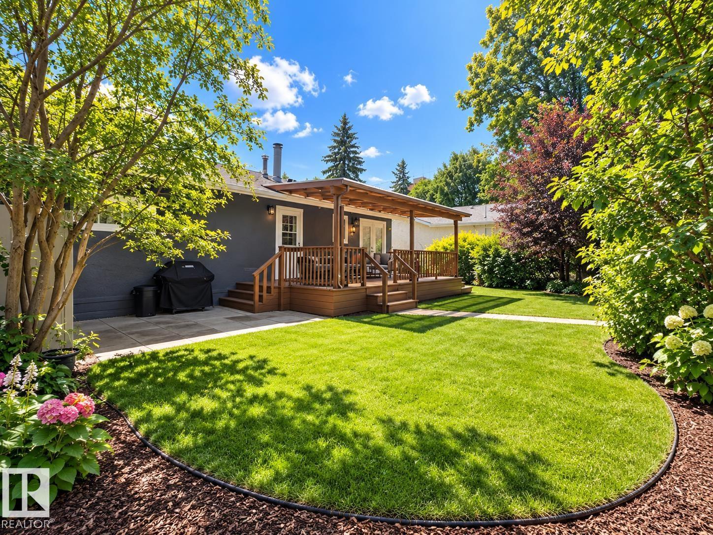 15256 86 Av Nw Property Photo 59