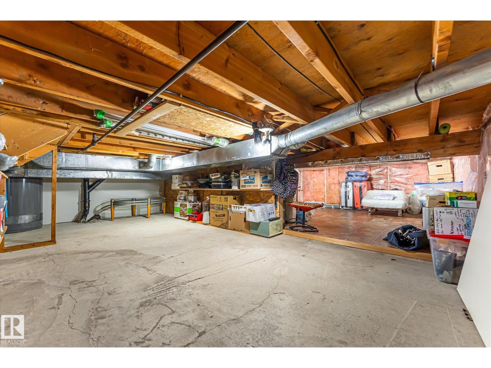 10242 161 St Nw Property Photo 38