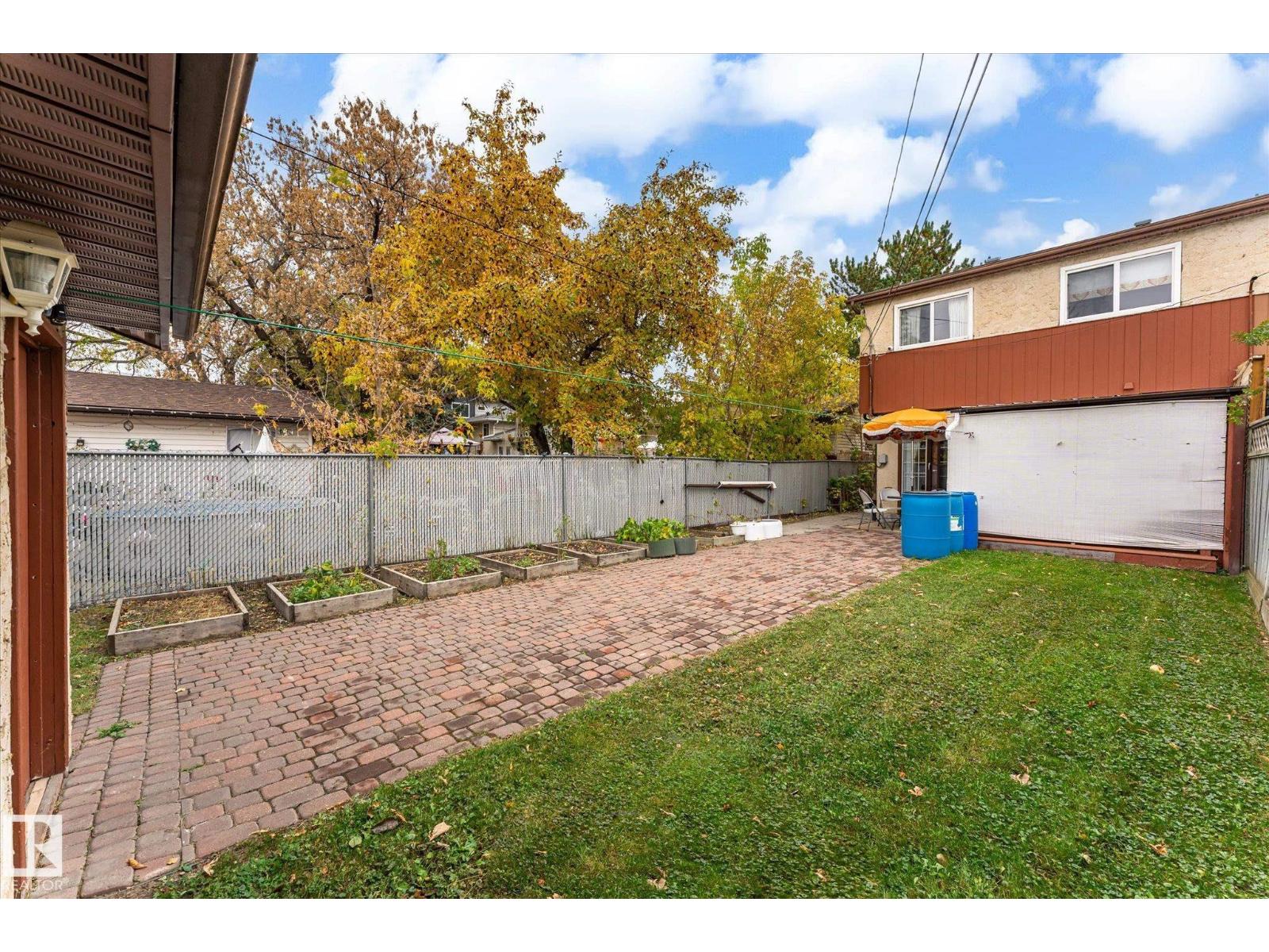 10242 161 St Nw Property Photo 41
