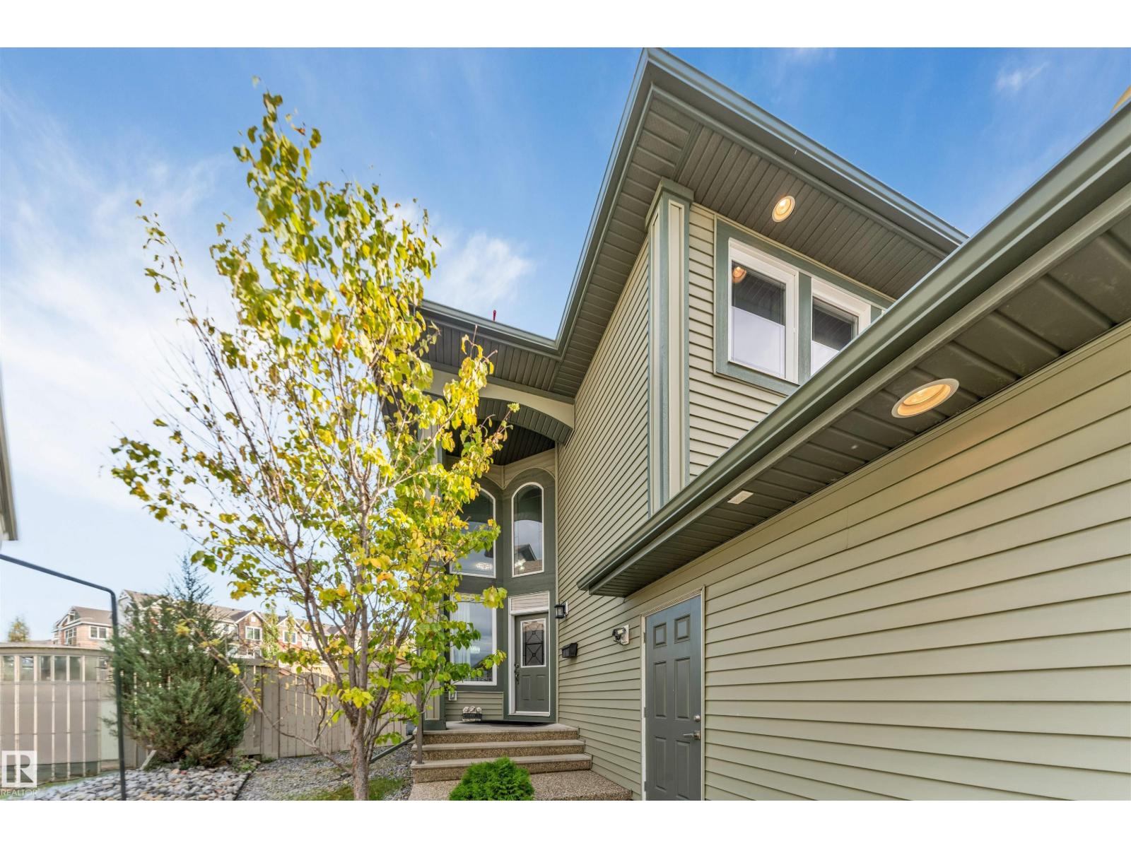 707 40 Av Nw Property Photo 3
